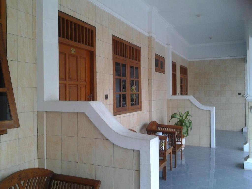 Hotel Wisma Djaja Syariah Bojonegoro Room photo