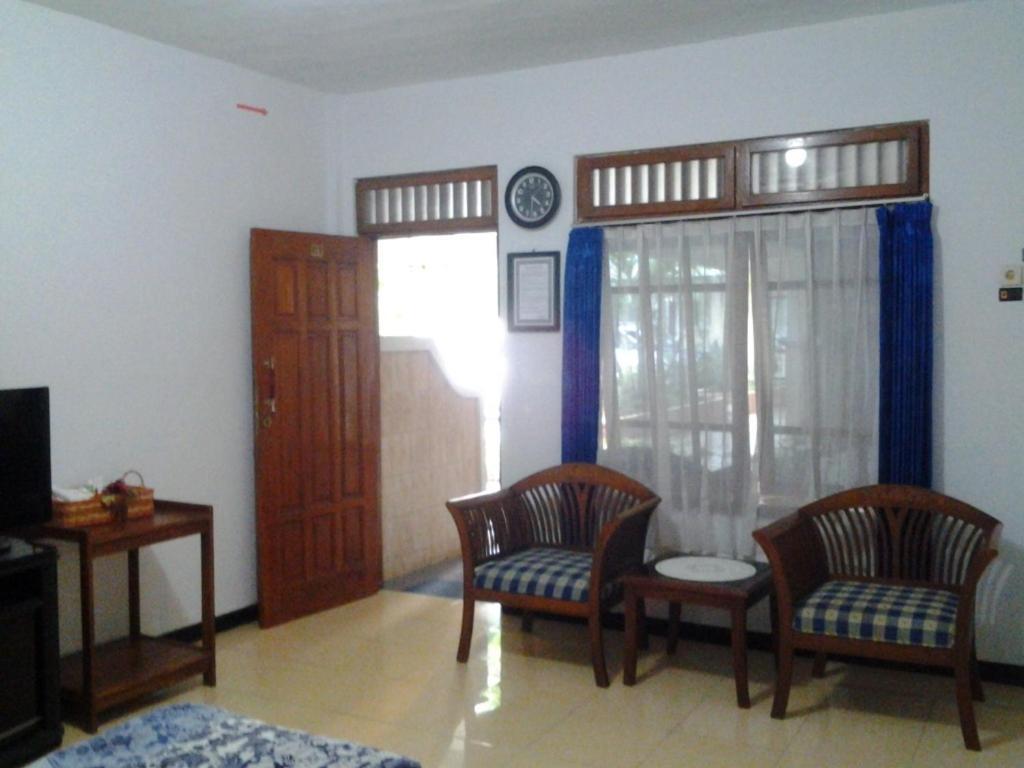 Hotel Wisma Djaja Syariah Bojonegoro Room photo